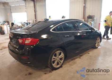 2018 Chevrolet Cruze Premier Auto from USA, damaged, VIN 1G1BF5SM5J7237458